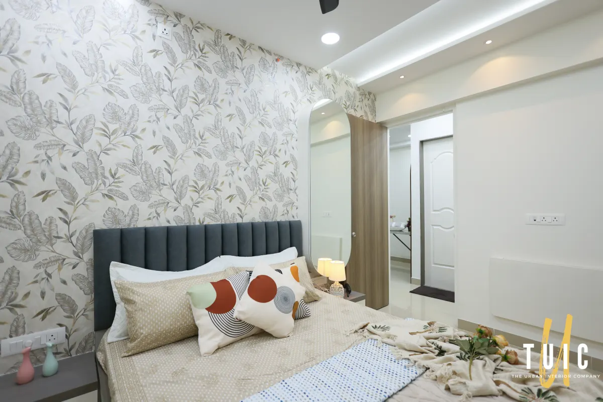 Walk-in Wardrobe & Dressing Area
